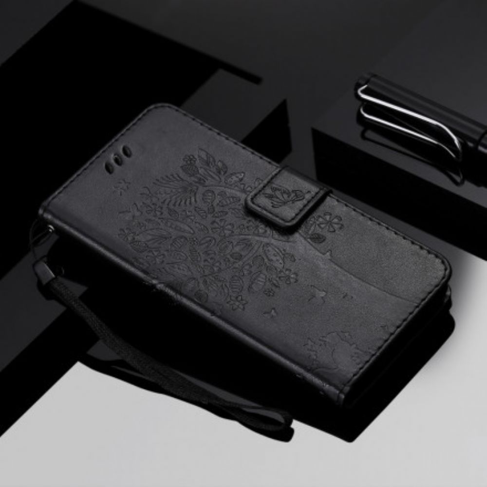 Leren Hoesje voor iPhone 13 Met Ketting Boom En Kat Met Bandjes