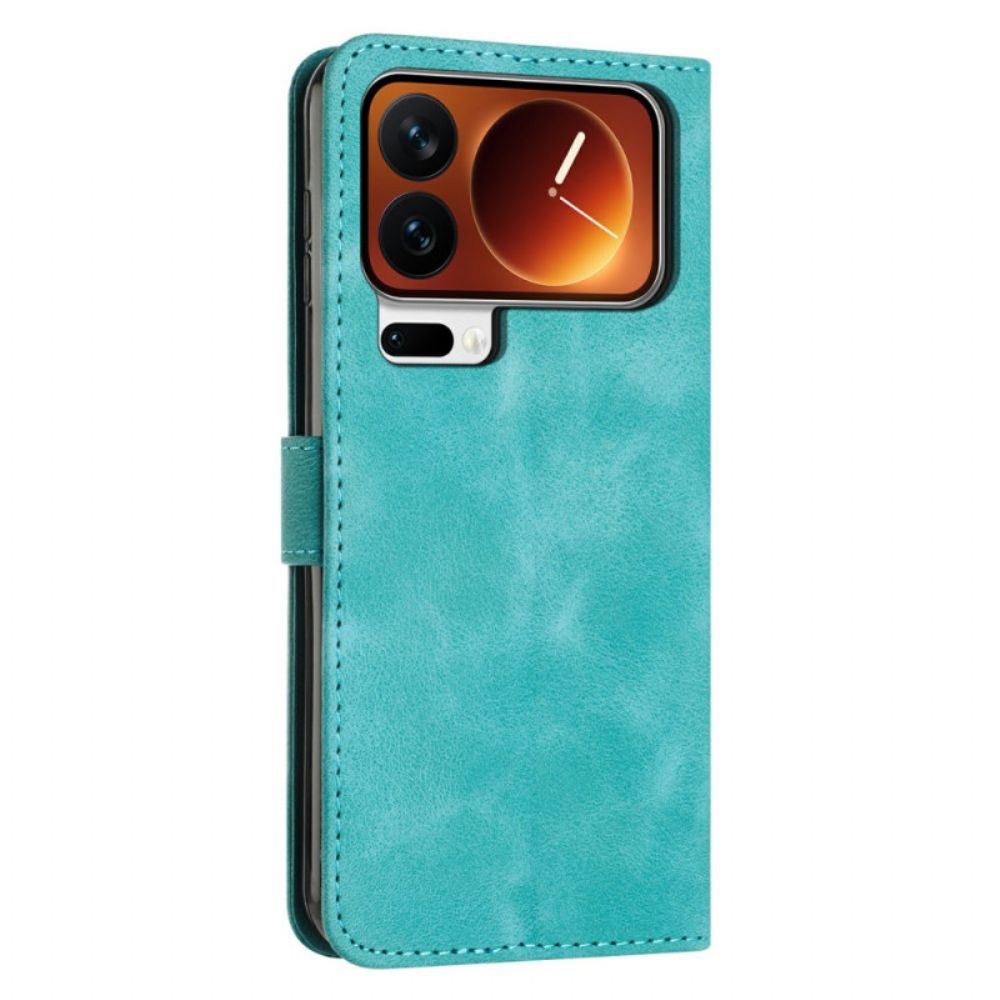 Leren Hoesje Xiaomi 17 Pro Driehoekig Patroon En Bandje