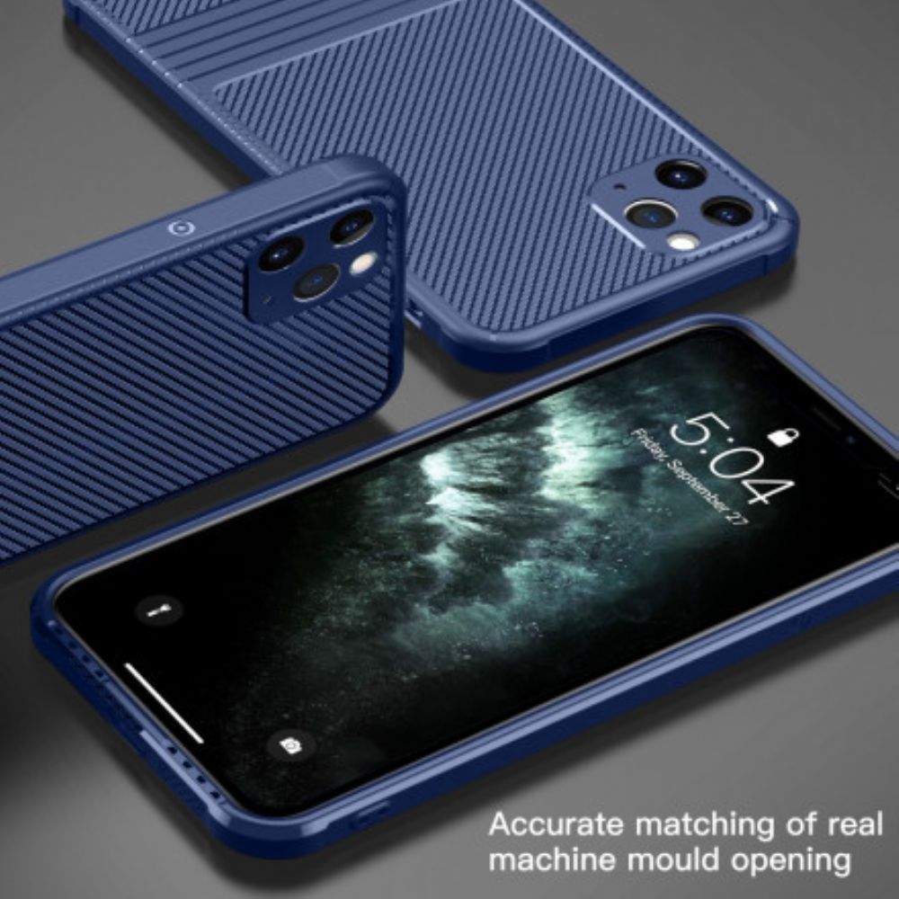 Hoesje voor iPhone 11 Pro Max Leeu Koolstofvezel