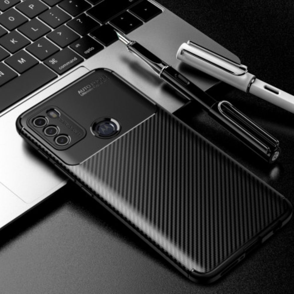 Hoesje voor Moto G50 Slang Met Koolstofvezelstructuur